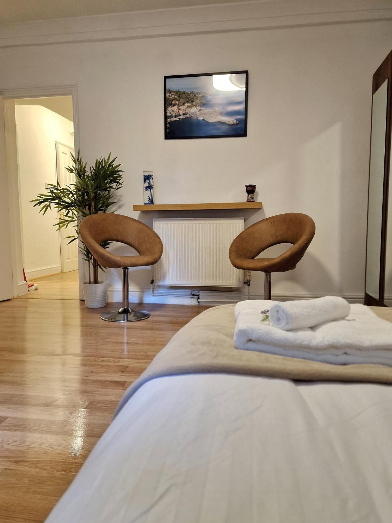 Charming 2 Bedrooms Flat For 6 In King's Cross * Londra
