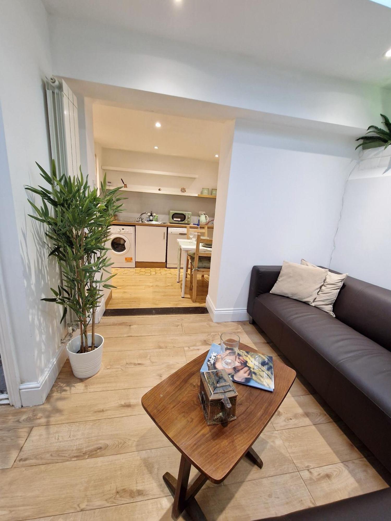 Charming 2 Bedrooms Flat For 6 In King's Cross * Londra