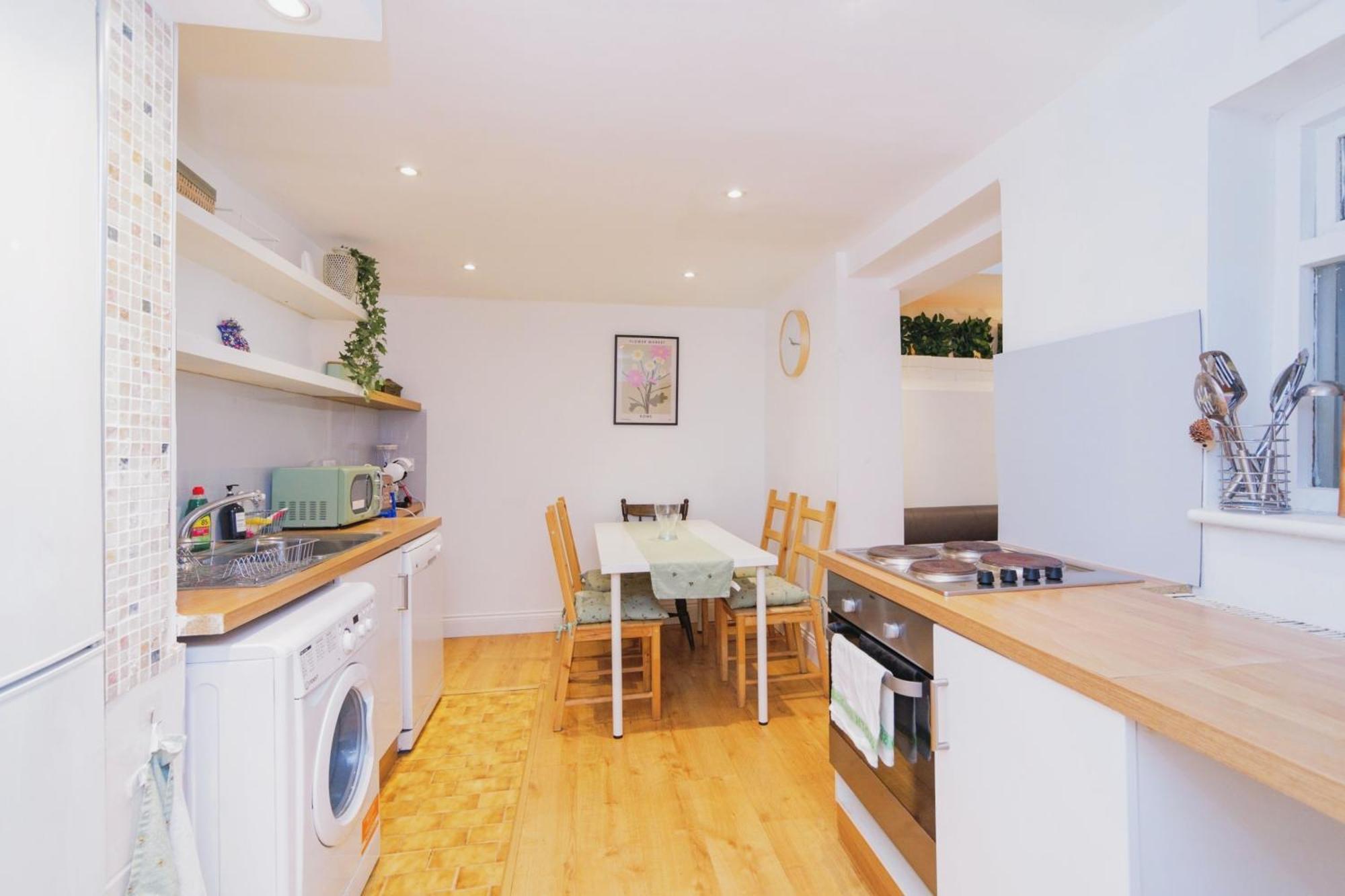 Charming 2 Bedrooms Flat For 6 In King's Cross Londra